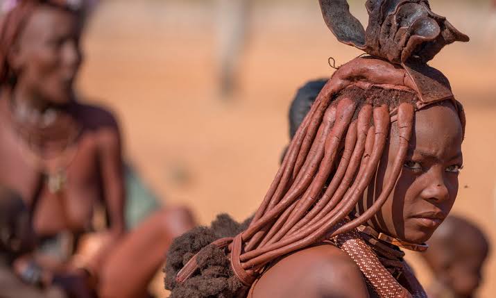 Himba women don't bathe, but they smell very nice. What's their secret?