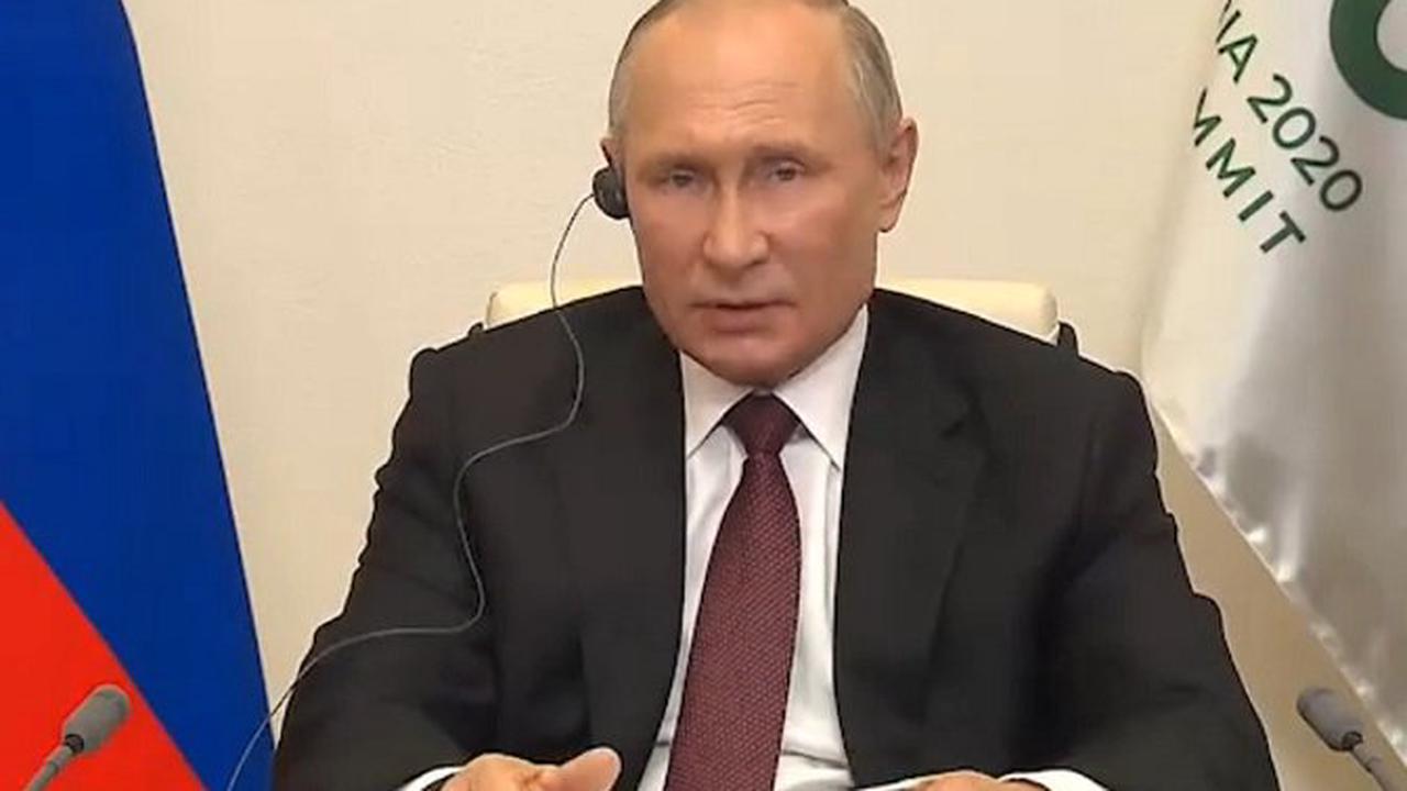 Владимир Путин решил с 2023 года отменить пенсии: разъясняем указ