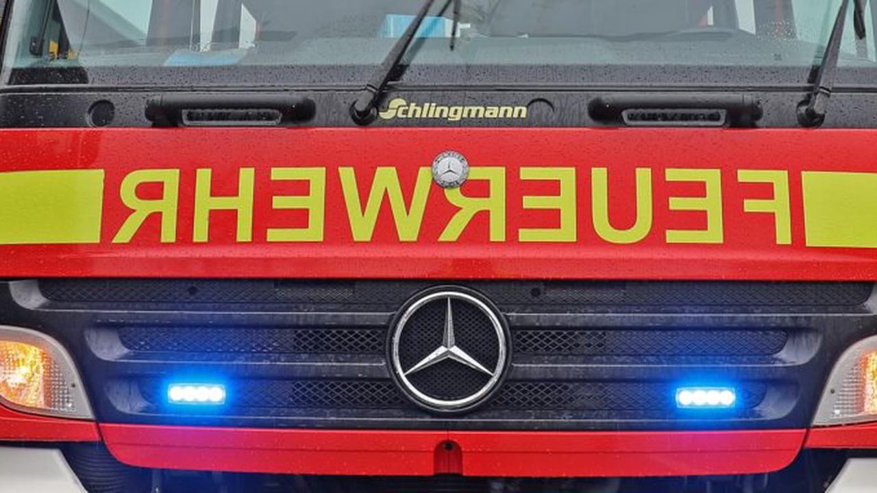 Feuerwehreinsatz: Eulenstraße nach Unfall vollständig gesperrt