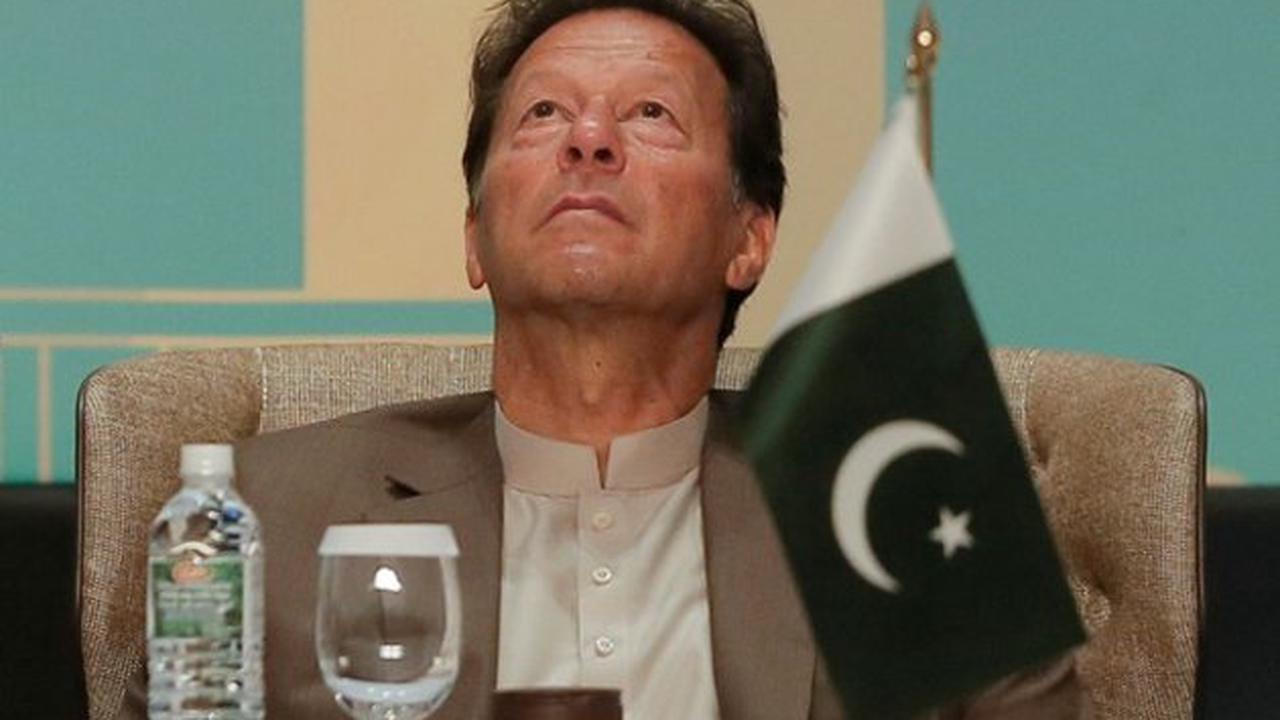 Jamat-e-Islami chief calls Imran Khan 'international beggar' amid Pak's mounting financial woes