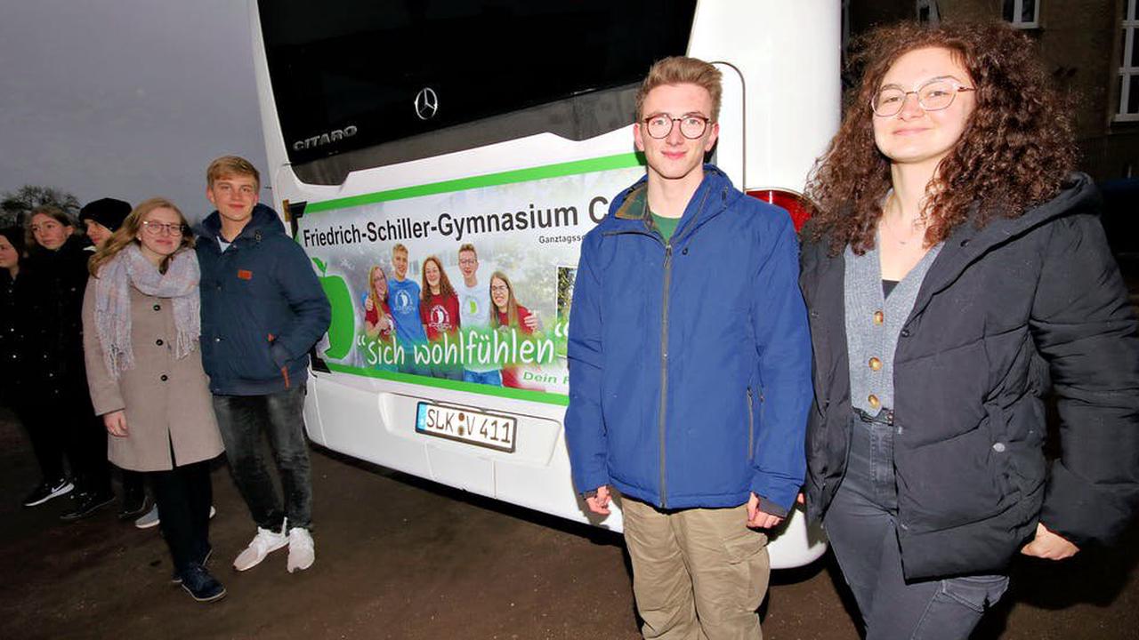 Calbe: Schüler des Schillergymnasiums sind Gesichter der Buskampagne