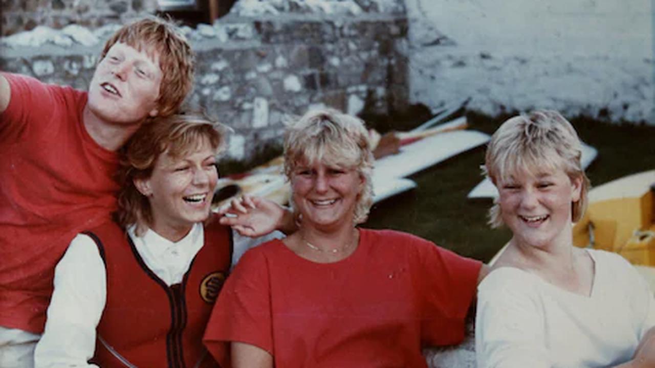 Suzy Lamplugh : The Woman Who Disappeared Why Is Britain Still Obsessed With Suzy Lamplugh Documentary The Guardian - The latest tweets from suzy lamplugh trust (@live_life_safe).