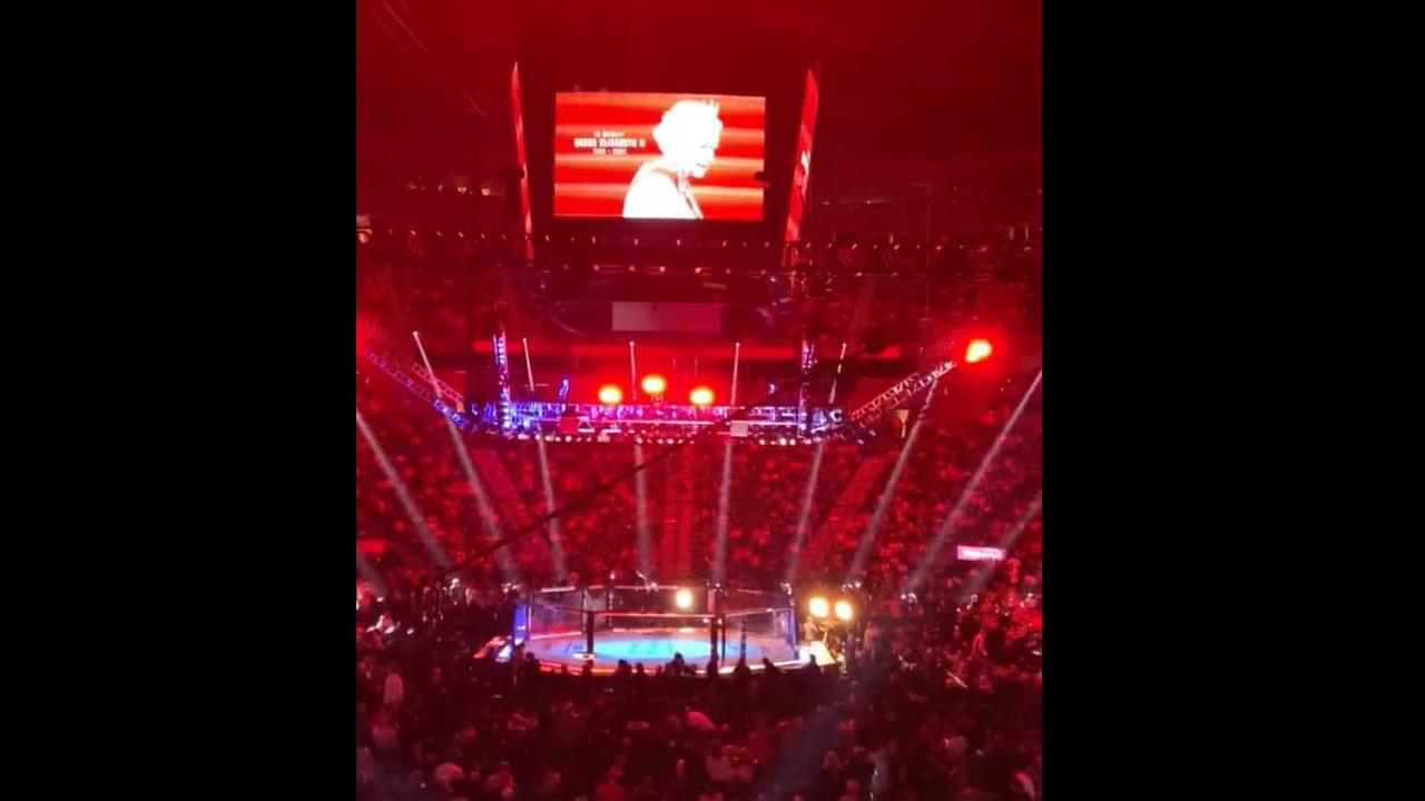 UFC: l'hommage à la reine Elizabeth II sifflé par des fans à Las Vegas