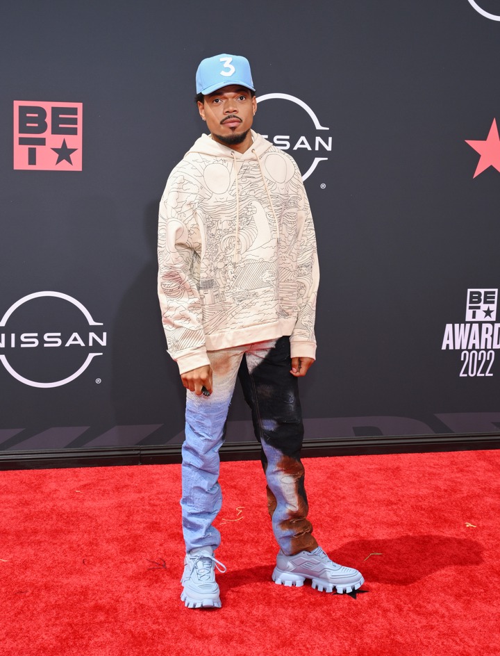 See the photos of celebs on the 2022 BET Awards red carpet