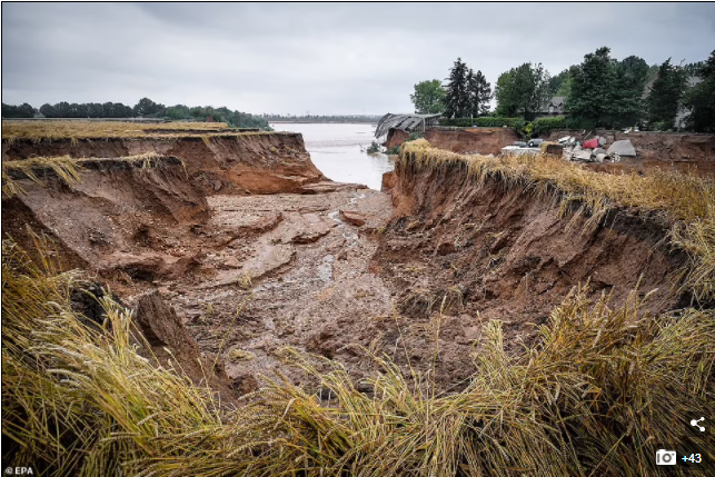 Scores dead and hundreds still missing in Germany landslide  (photos)