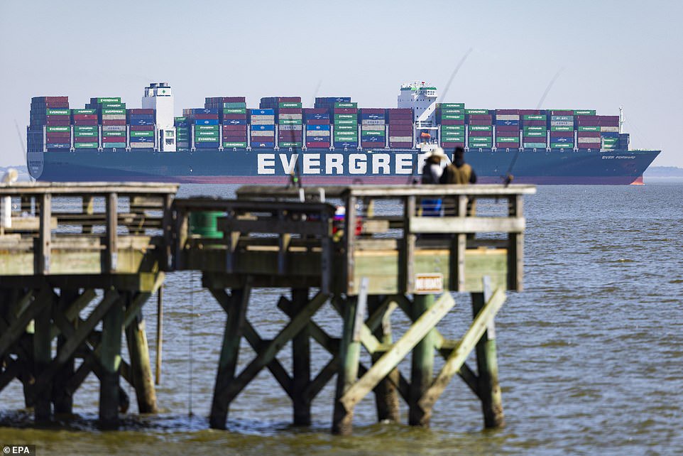 ANOTHER Evergreen Ship Gets Stuck - And It's In Chesapeake Bay! Cargo ...