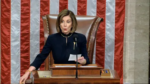 Photo of Nancy Pelosi confirming the start of impeachment proceedings against Donald Trump 