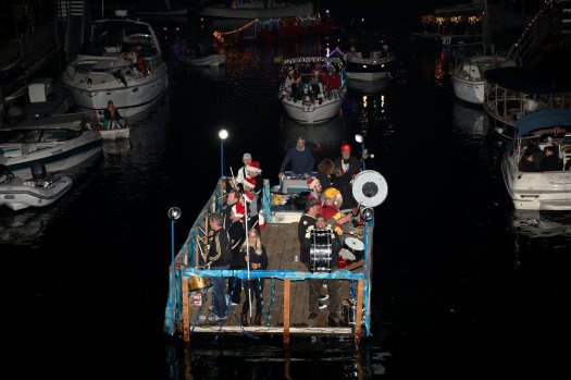 Christmas Boat Parade 2022 Naples Florida Naples Will Celebrate 75Th Annual Christmas Boat Parade With Full Event -  Opera News