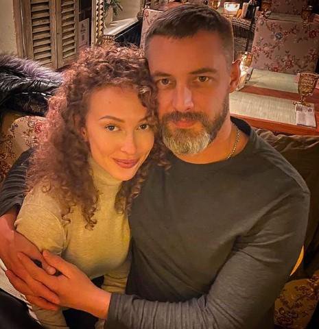 Девушки антона батырева. Девушки антона батырева. Маша варламова екатеринбург. Девушки антона батырева. Девушки антона батырева.