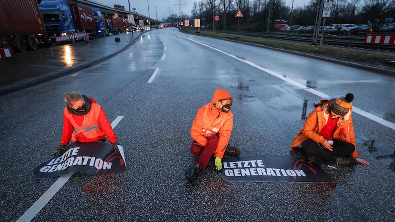 Straßenblockaden werden teuer: Jetzt bittet Berlin die Klima-Aktivisten zur Kasse