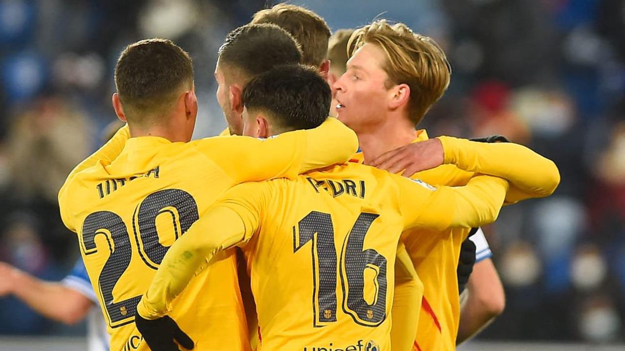 Bei Abstiegskandidat Alaves: De Jong erlöst Barça spät