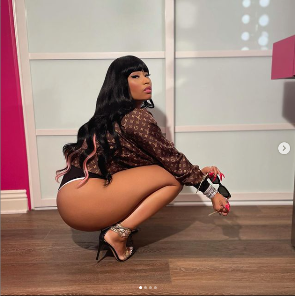 Nicki Minaj showcases her massive backside in new eye-popping photos