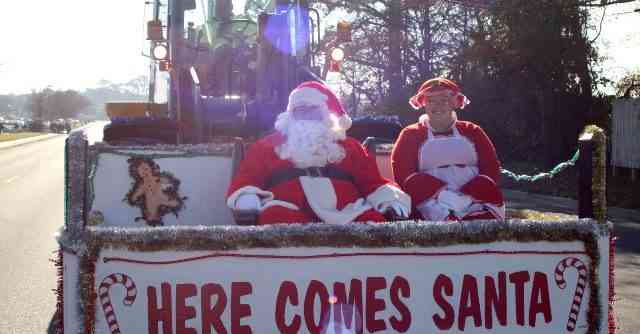 Salisbury christmas parade 2022