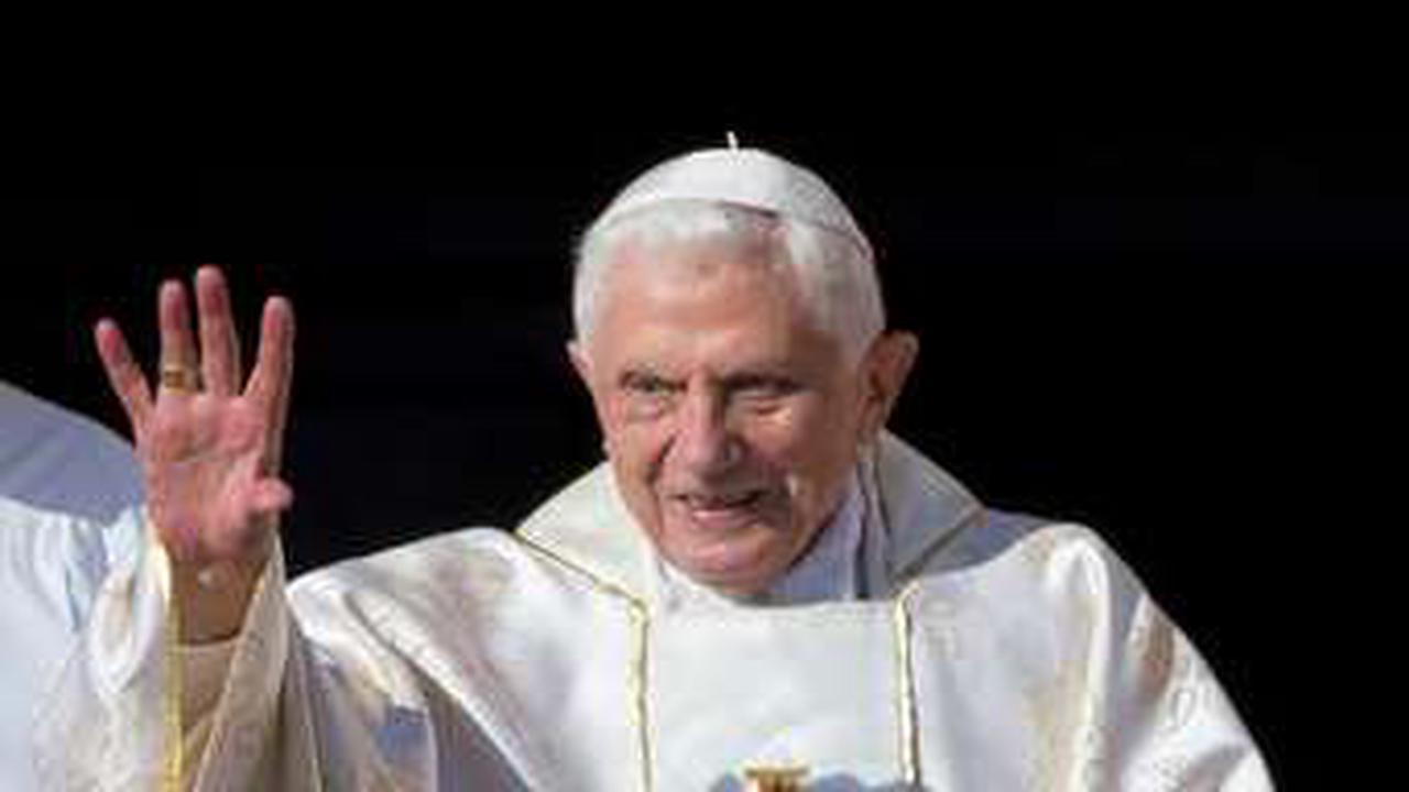 Missbrauchsgutachten für Münchner Erzbistum belastet Papst Benedikt schwer
