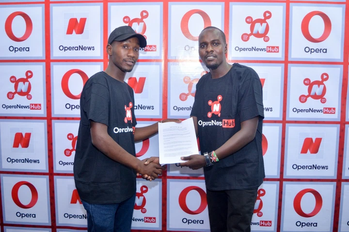 Operamini app has launched freelance and writing job opportunities for Kenyans. Register to join as a news writer and start earning straight away .