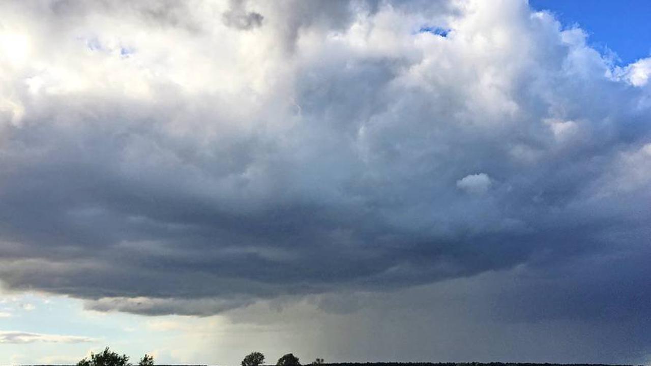 KostenpflichtigDas Wetter in TF und LDS: Viele Wolken, Schauer und vereinzelt Sturmböen