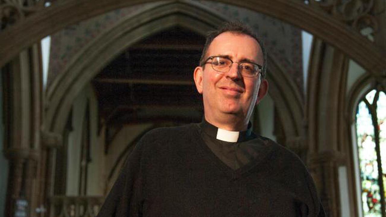 Rev Richard Coles to volunteer in prisons after retirement
