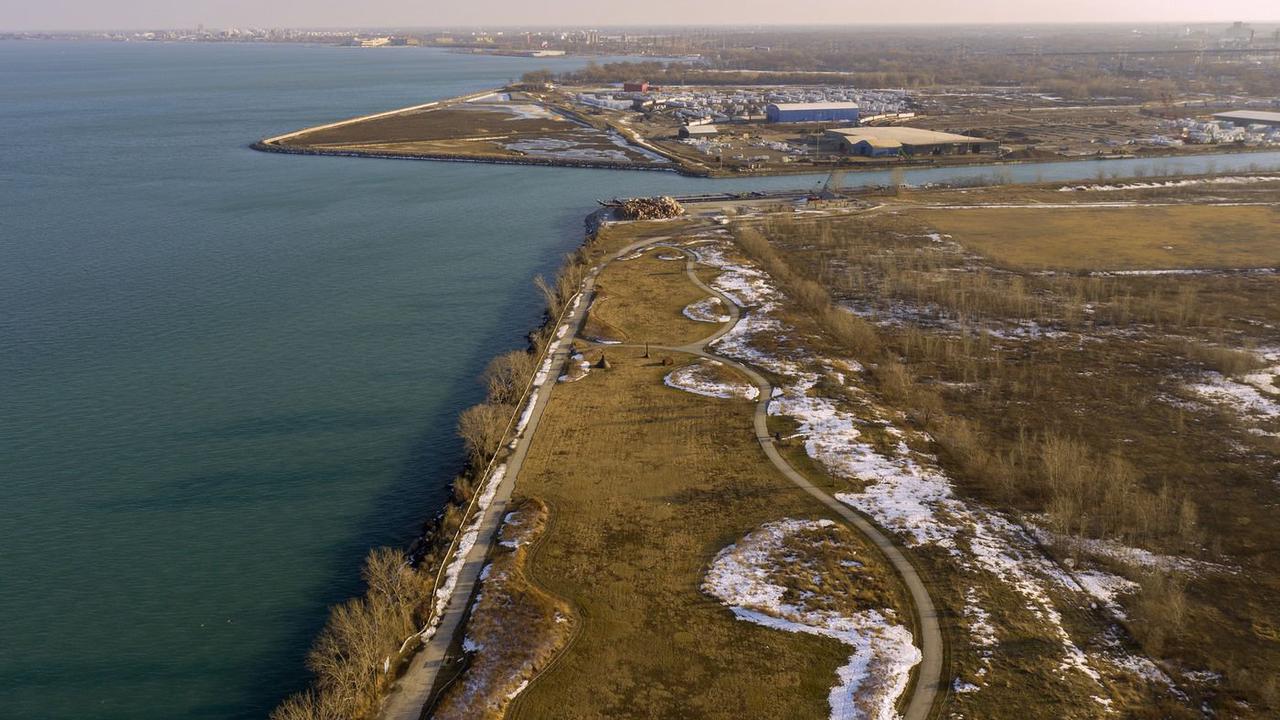 Fifth Third Bank to invest $20 million in South Chicago neighborhood