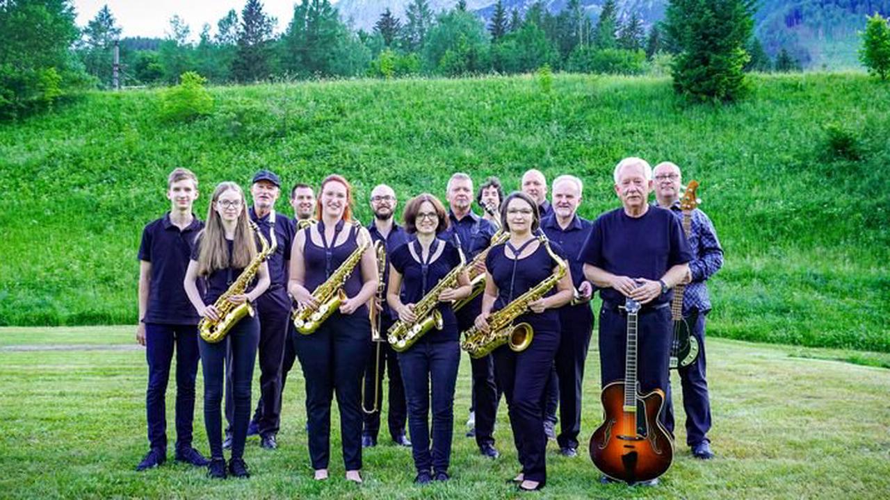 "Iron Street Jazz Orchestra" gibt erstes Konzert unter neuer Leitung