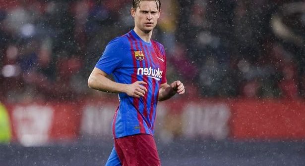 Frenkie de Jong Next season Barcelona can fight for