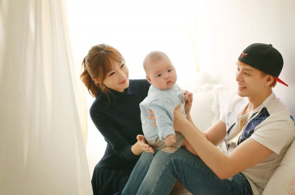 Former U Kiss Eli S Wife Reveals Pain Of Being Notified Of Divorce Through Phone Narrates How Why They Parted Ways Opera News