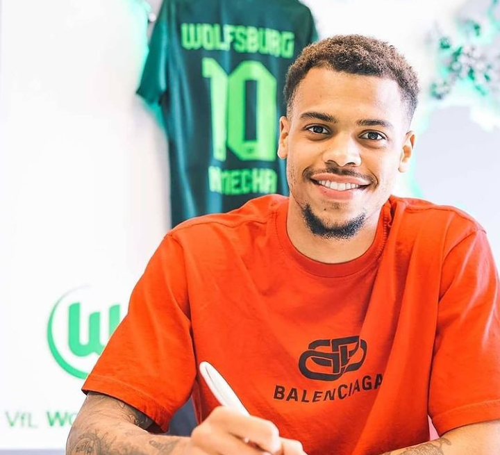 Lukas Nmecha's transfer to Wolfsburg completed