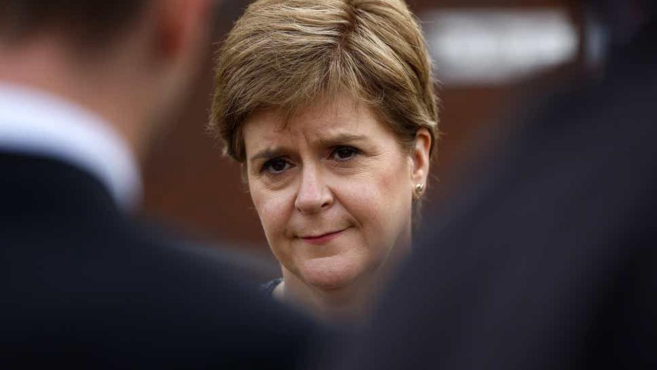 Nicola Sturgeon calls for urgent meeting with PM over cost-of-living crisis