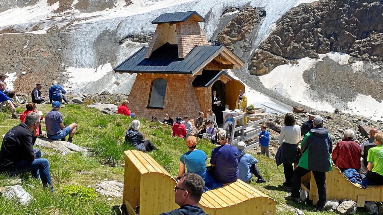 Marienkapelle der Braunschweiger Hütte in den Alpen geweiht