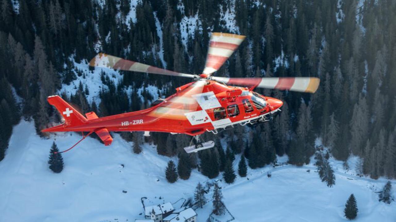Zürich-Flughafen ZH: Rega-Helikopter flogen am Wochenende rund 160 Einsätze