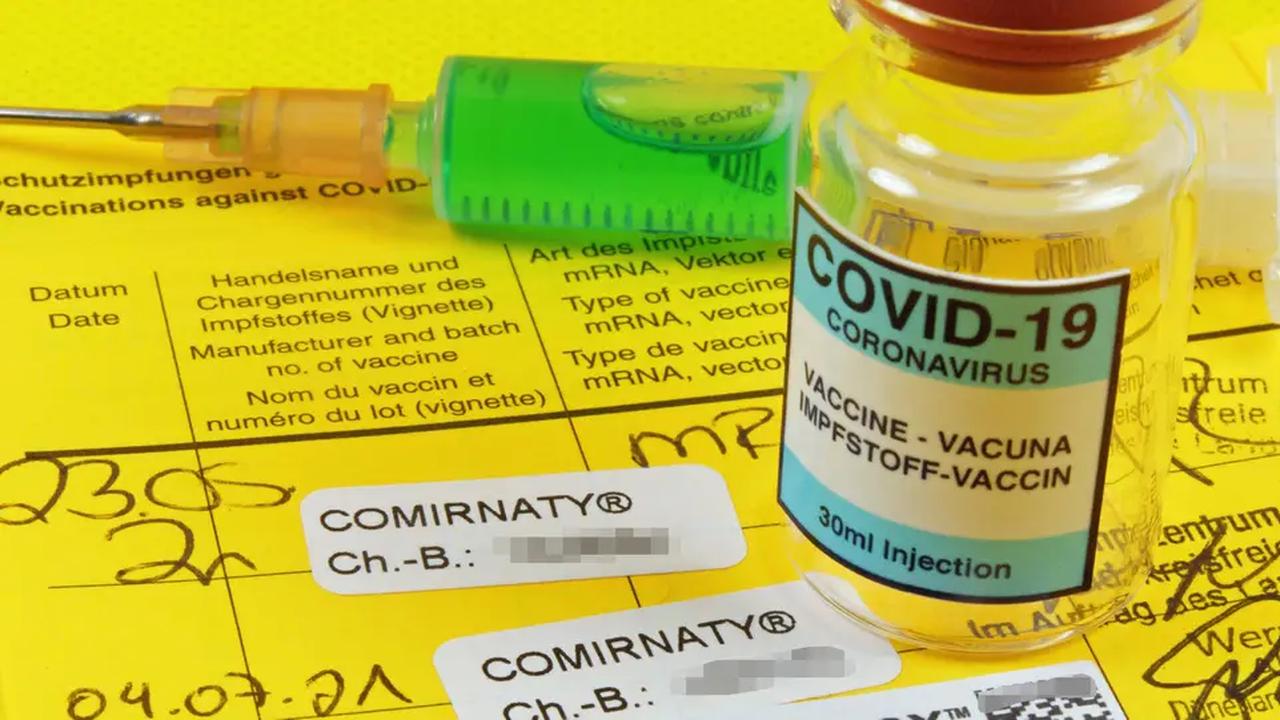 Corona-Impfpflicht: Ampel-Abgeordnete kündigen ersten Gesetzesentwurf an