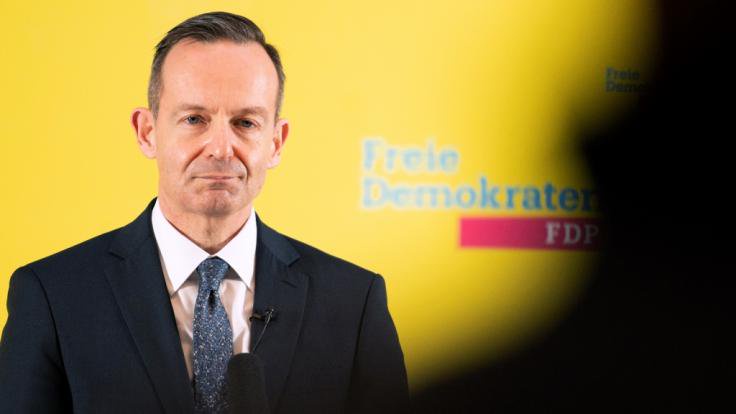 volker wissing privat so lebt der fdp generalsekretar abseits des politparketts opera news