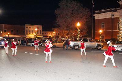 Talladega Christmas Parade 2022 If You Love A Parade, There's Still Time To Sign Up For Talladega's  Christmas Event - Opera News