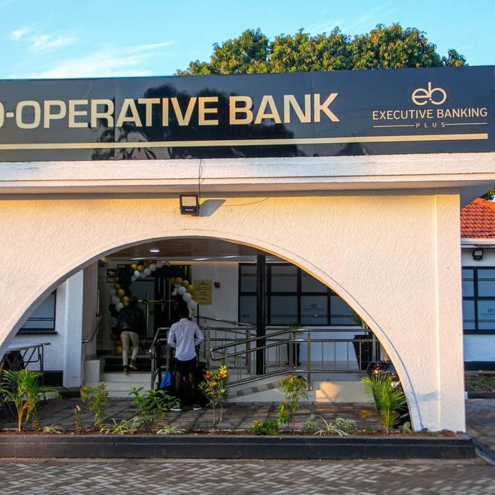 May be an image of text that says 'OPERATIVE BANK EXECUTIVE EXECUTIVEBANKING BANKING'