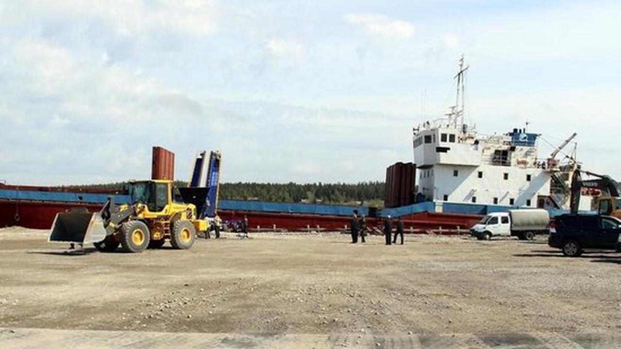 Начались грузовые перевозки по Белому морю в навигацию-2022