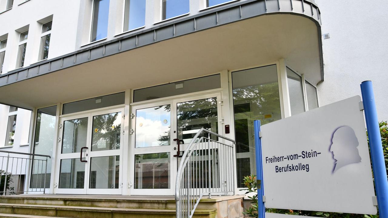 Schulversuch Fachoberschule Polizei am Freiherr-vom-Stein-Berufskolleg
