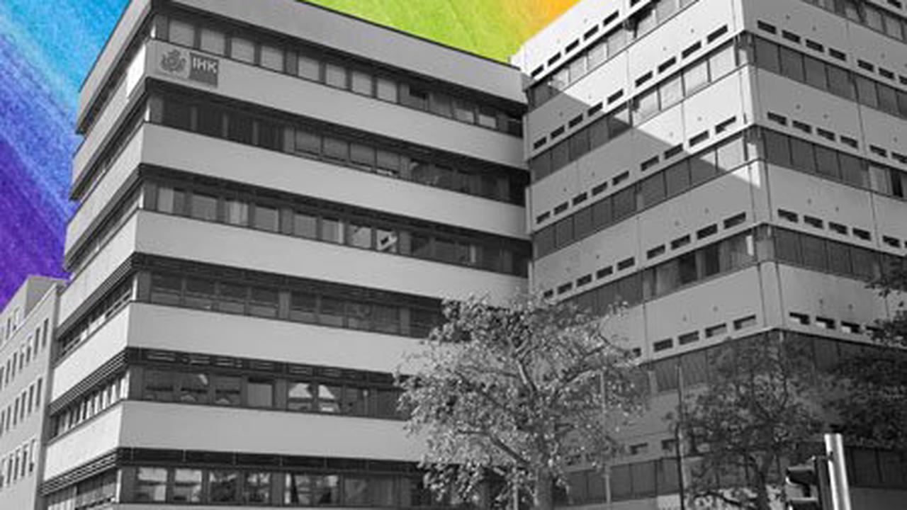 Fenster für Vielfalt – IHK-Gebäude wird zum Regenbogen