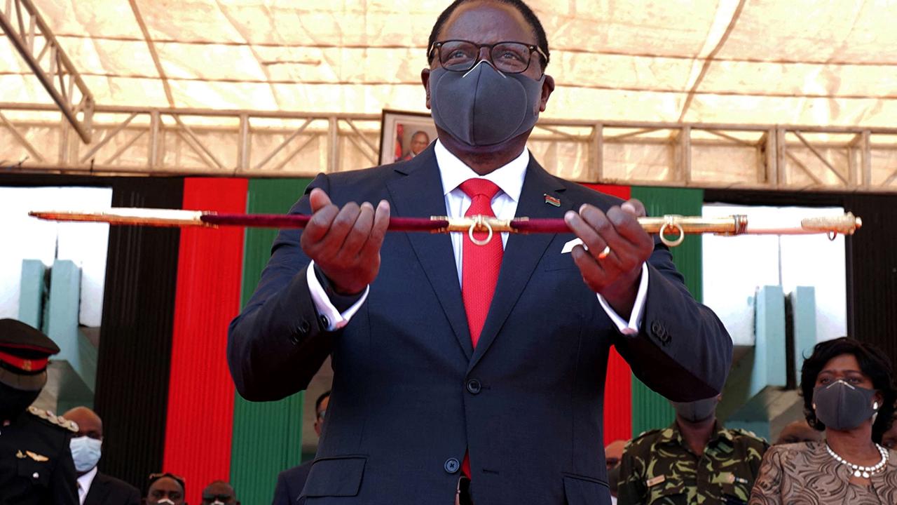 Malawi president rejigs cabinet after corruption scandals