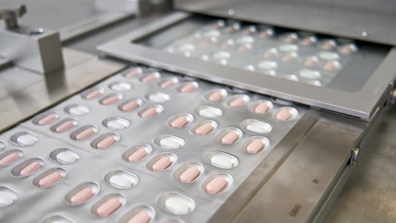 Ce que l'on sait sur Paxlovid, la pilule anti-Covid que Pfizer va produire en France