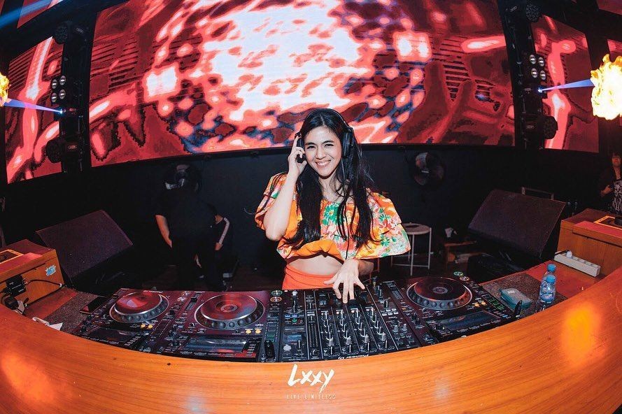 Berbakat dan Sita Perhatian, 10 DJ Wanita Lokal Ini Punya Banyak Fans ...