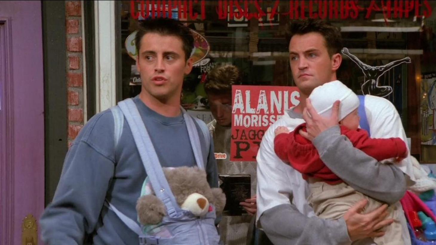 On Sait Enfin Combien Joey De Friends Doit A Chandler Et C Est Enorme Opera News