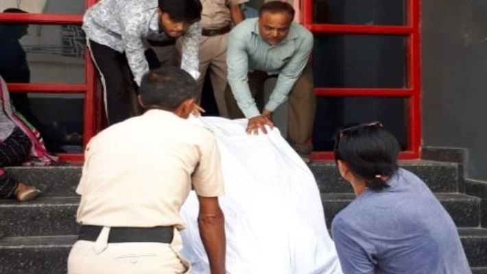 punjab news pathankot college professor committed suicide wrote in a suicide note papa is calling kpr