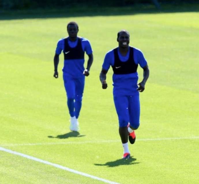  Football fans in shock as Chelsea