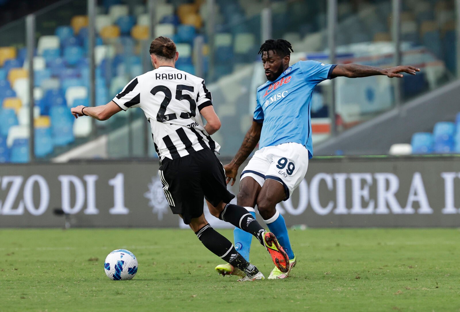 Further Details On Fulham S Andre Frank Zambo Anguissa Emerge After Napoli Switch Opera News