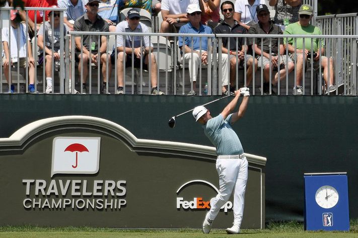 travelers championship tee times 2019