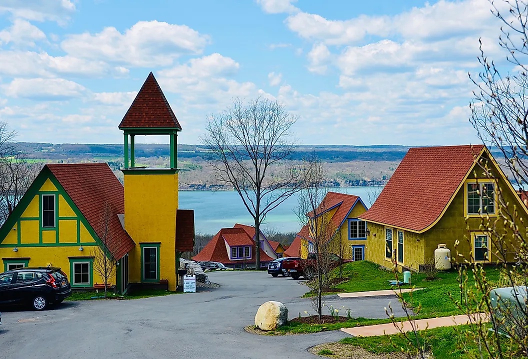 12 Affordable Small Towns in New York for Retirement