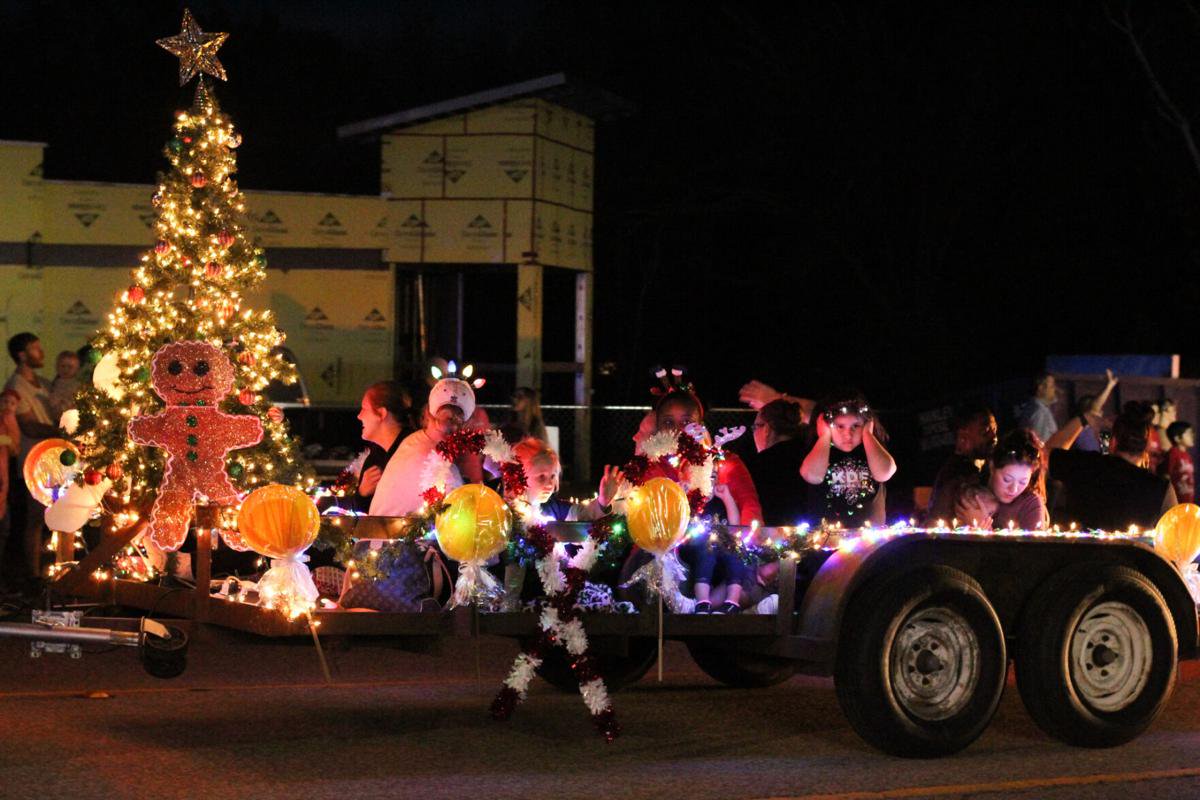 Lindale Christmas Parade 2022 Photos: Lindale Rotary Club Christmas Parade - Opera News