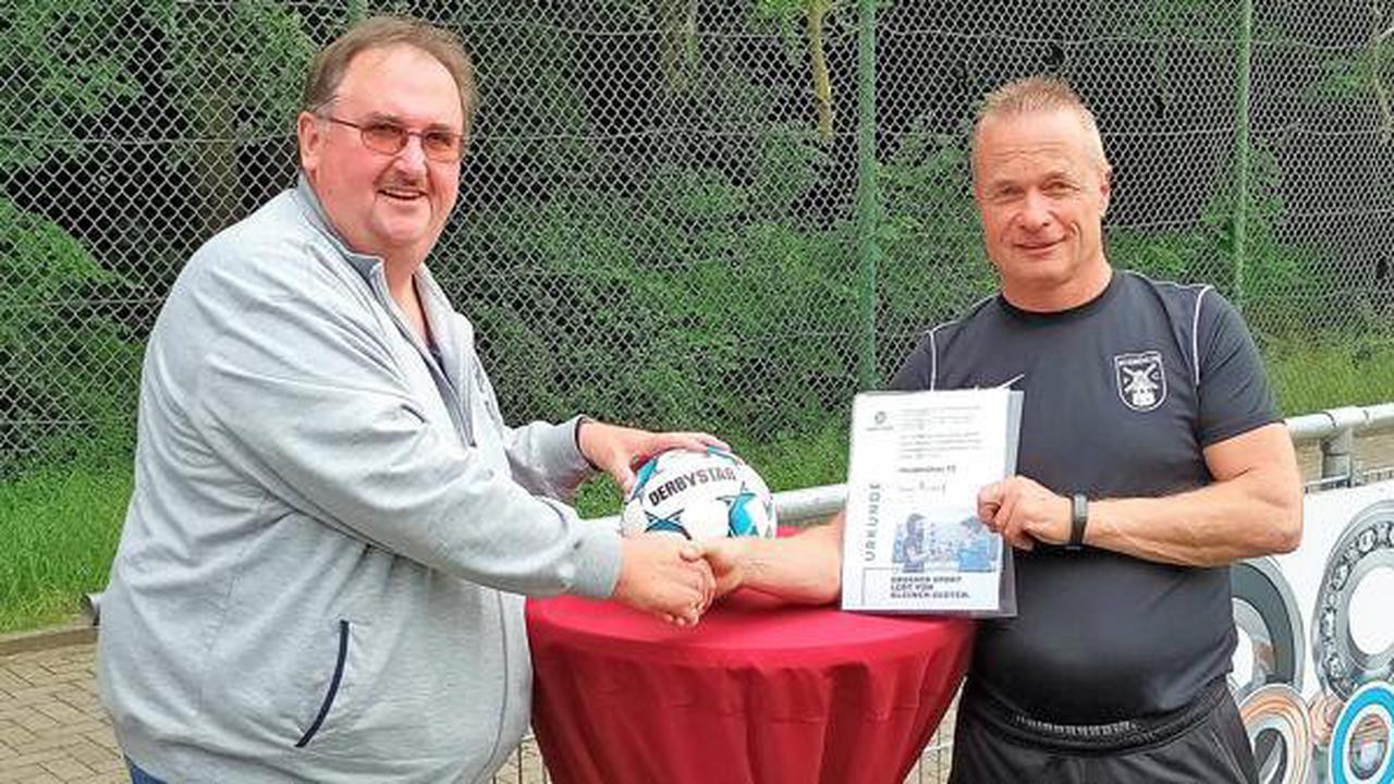Fußball: Fairplay-Ehrung für Ü-50-Senioren aus Heidmühle