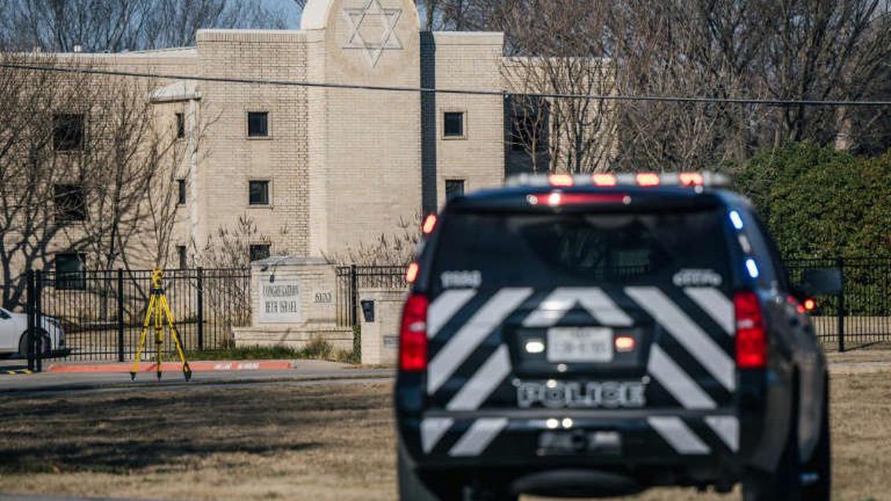 Rabbi credits security training for life-saving acts at US synagogue