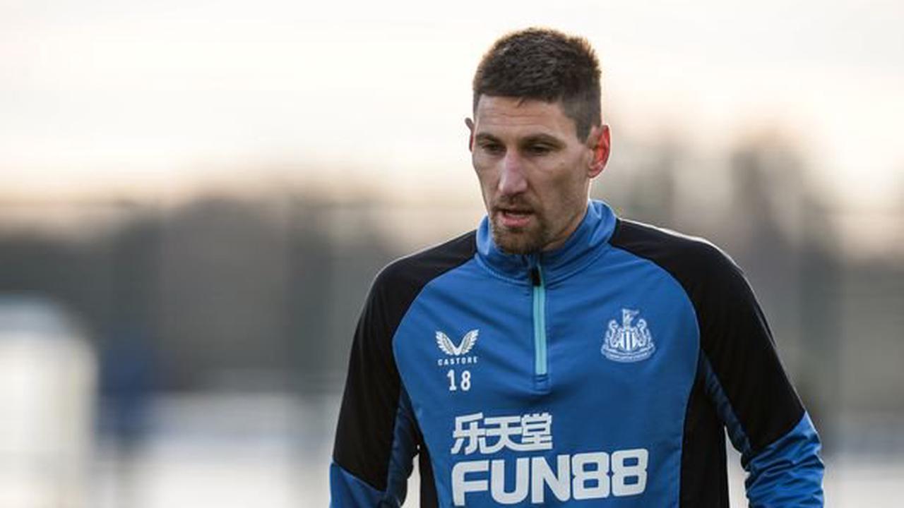 Newcastle evening headlines: Fernandez's future, Fraser apology and Wilson's honour