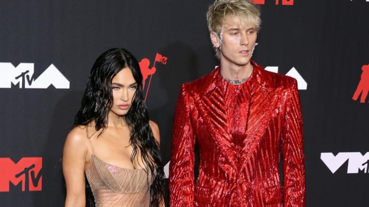 Machine Gun Kelly says he once stabbed himself with a knife trying to impress Megan Fox